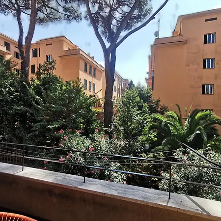 Casa Bonnet - Elegant Near Trastevere & Gianicolo Daire